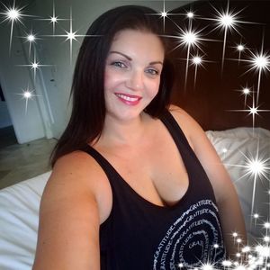 Meet your Posher, Ariana